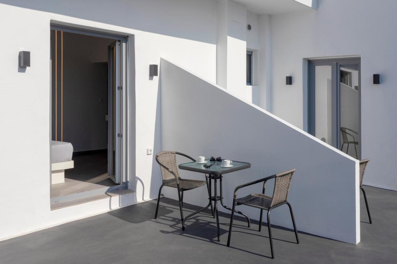Linea Luxury Suites 산토리니 외부 사진